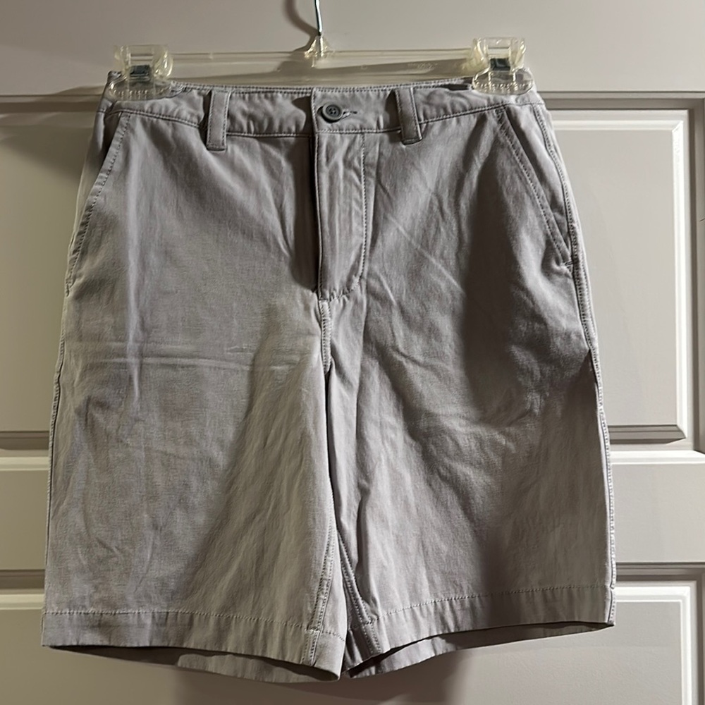 Southern Tide Gray Casual Shorts with Relaxed Fit